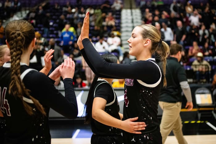 Jefferson Willamette 6A Oregon girls basketball quarterfinal 2024 Naji Saker-78